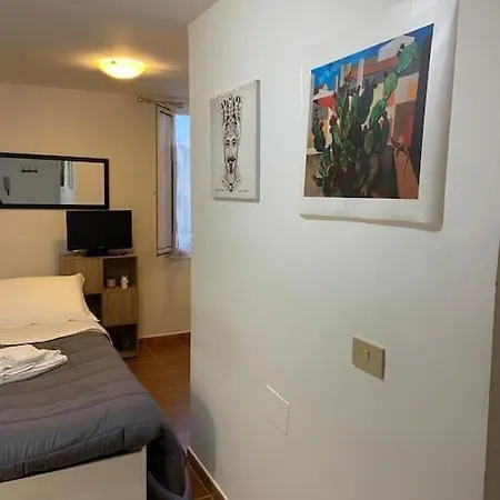 Petit Maison * باليرمو
