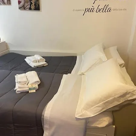 Petit Maison شقة باليرمو