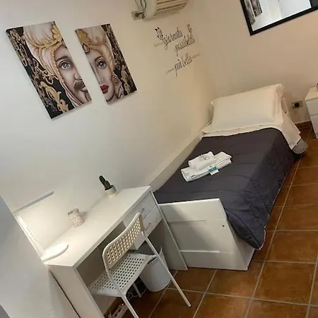Petit Maison شقة باليرمو
